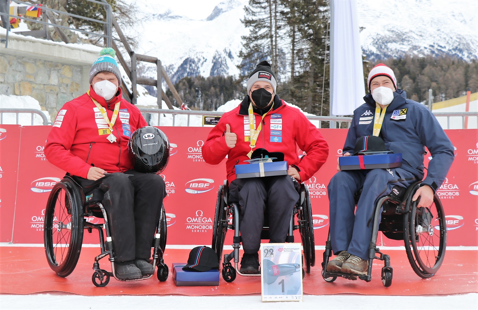 Schweizer Doppelsieg am Para Sport Weltcup in St. Moritz